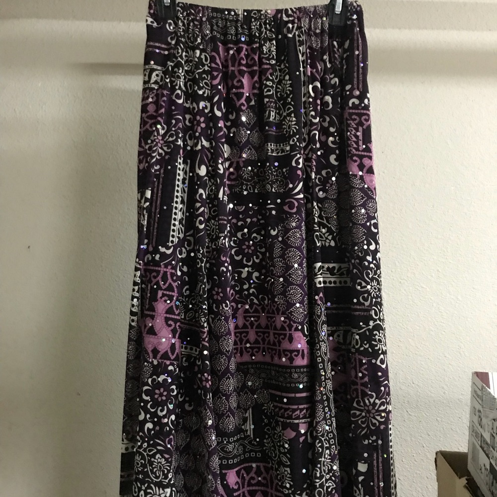 HIPPIE SKIRT!! Happy Colors!💜🖤💕💚💛🧡❤️